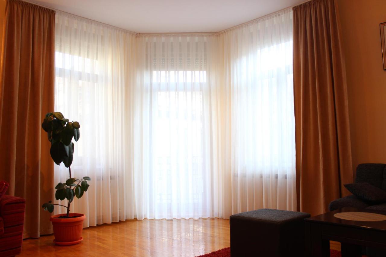 Apartman Buna *